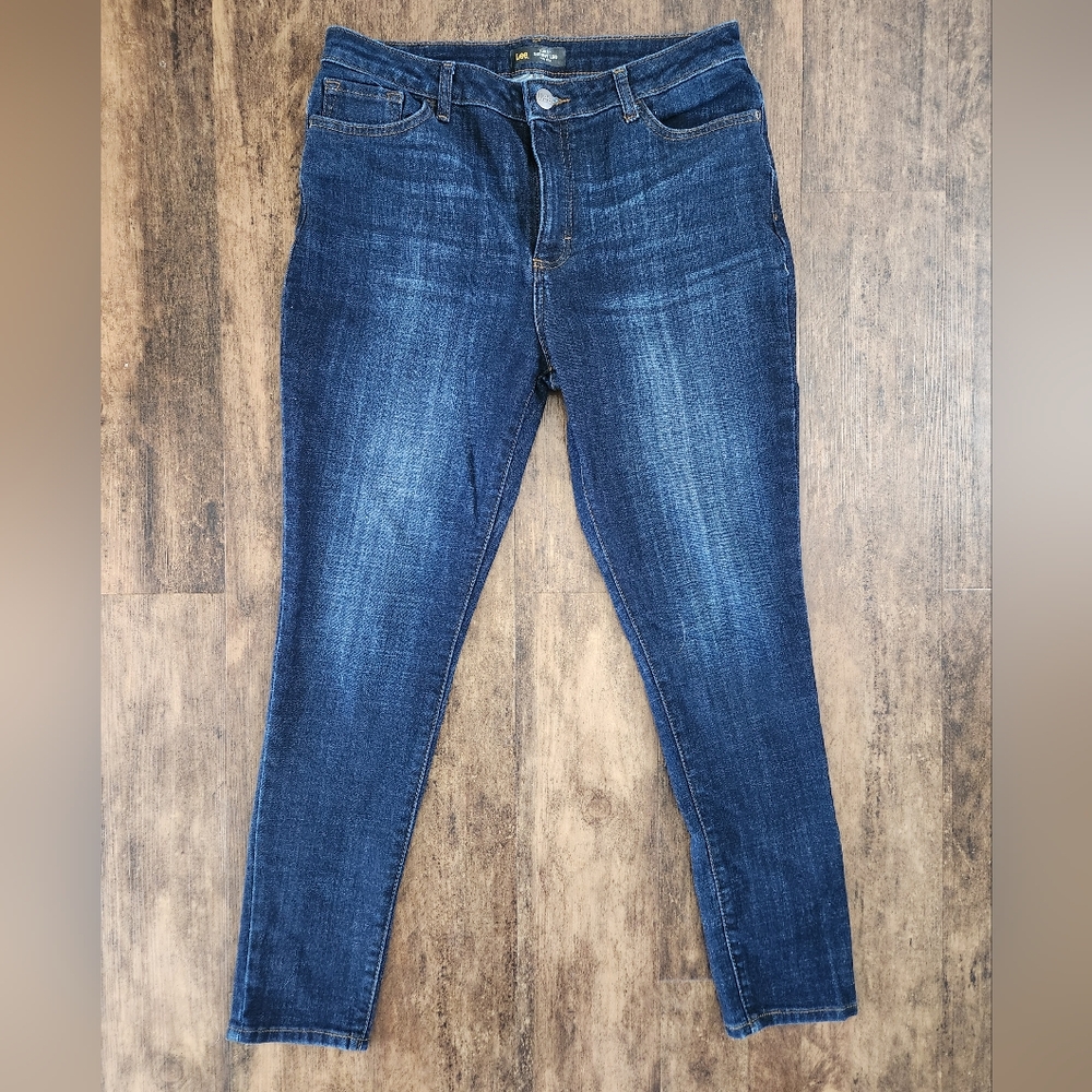 Lee Women's Jeans Skinny Leg Size 14